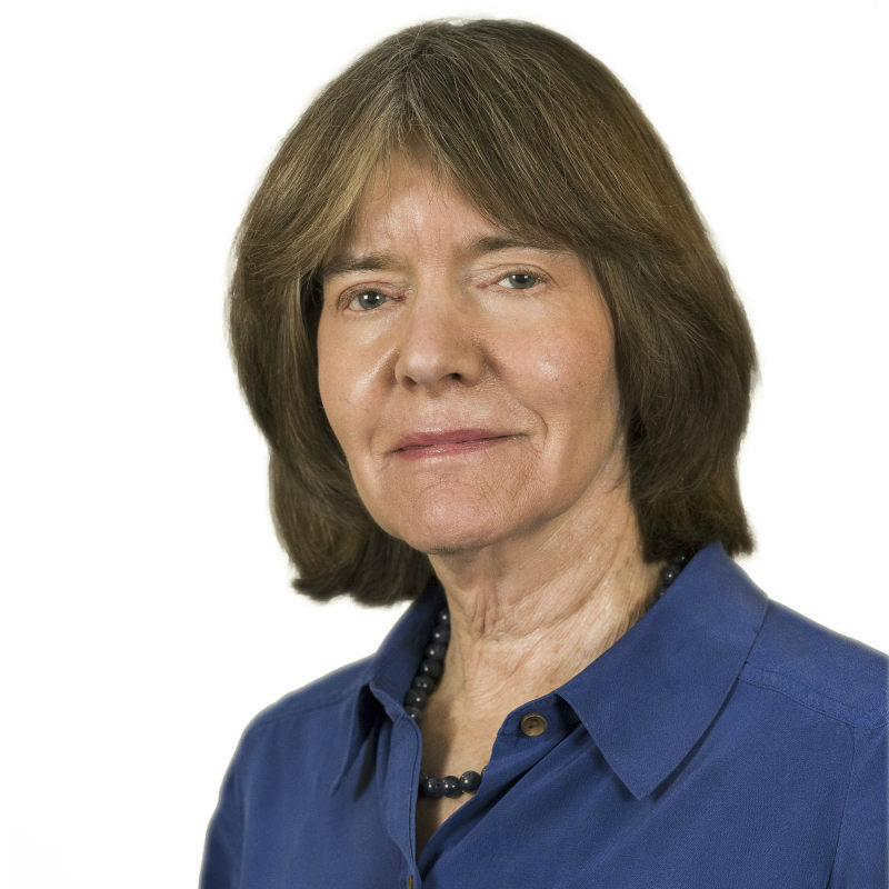 Photo of Dr Catherine Hills
